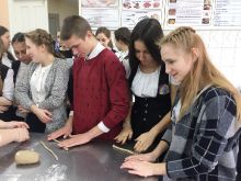 Экскурсия учащихся 9-х классов в ГБПОУ КК ДМТТ_18
