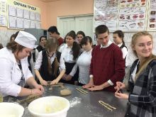 Экскурсия учащихся 9-х классов в ГБПОУ КК ДМТТ_22