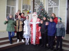 Жуковцы  с подарками в приюте «Островок»